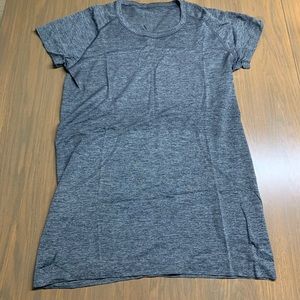NWOT lululemon swiftly t shirt